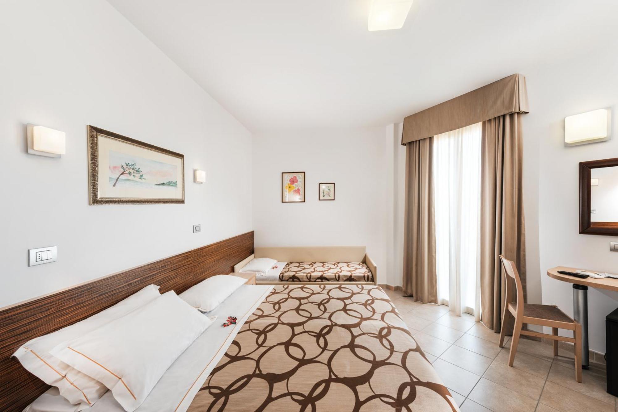 Hotel Fenix San Benedetto del Tronto Camera foto