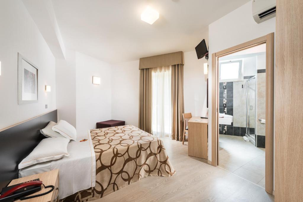 Hotel Fenix San Benedetto del Tronto Camera foto