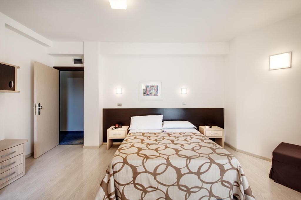 Hotel Fenix San Benedetto del Tronto Camera foto